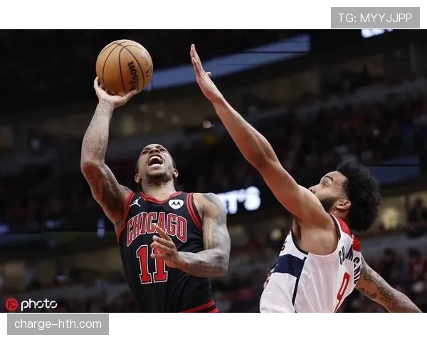 德罗赞中投发力，公牛再度掌控比赛局势