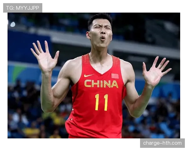 易建联赛场上风光背后，家里却藏着连富豪都羡慕的秘密？